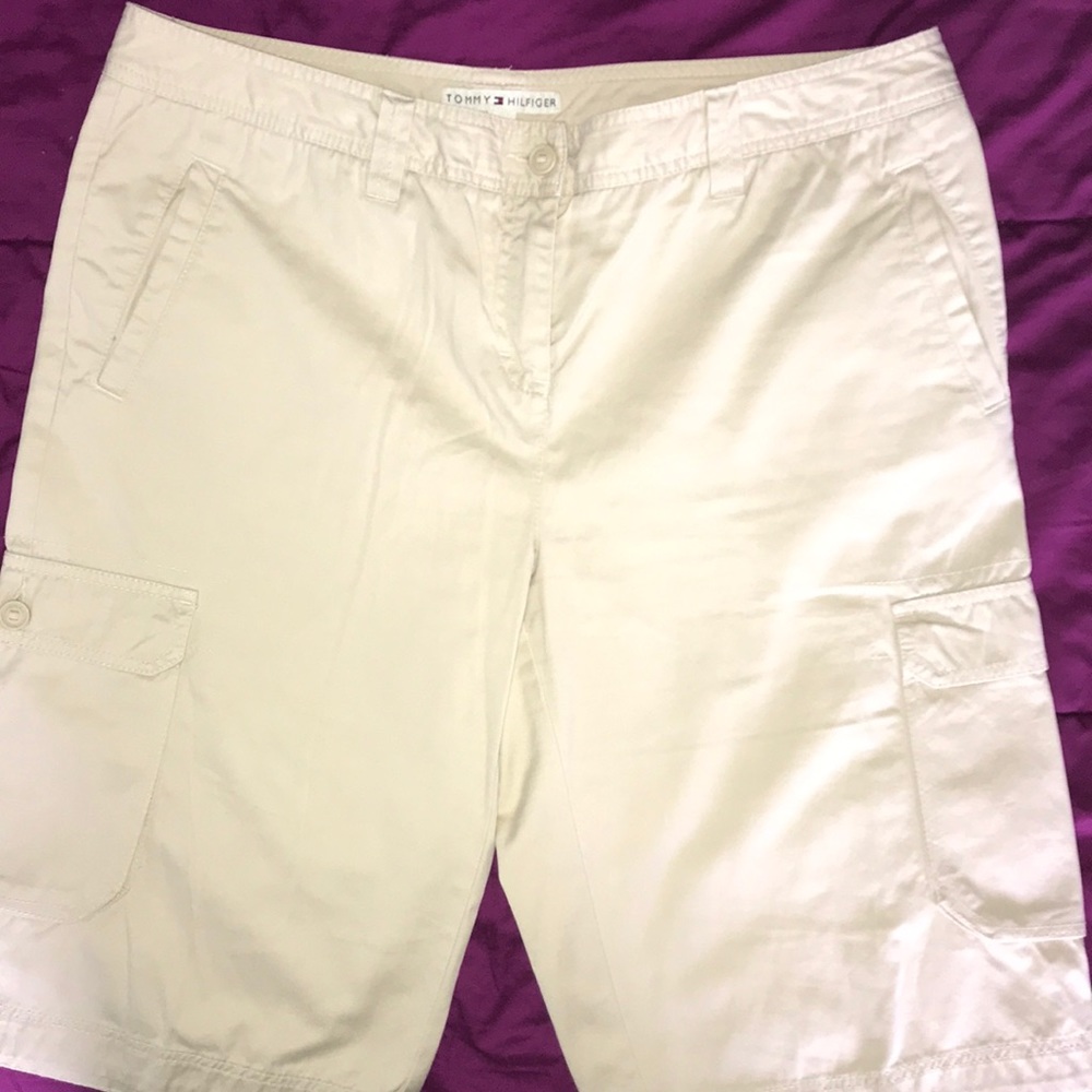 EUC Tommy Hilfiger Bermuda shorts